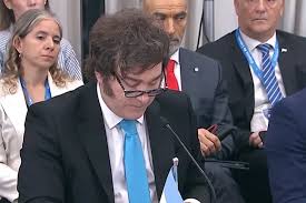 Lee más sobre el artículo Milei aseguró que no vetará el Presupuesto, pero hará cumplir “el déficit cero sin crear impuestos”