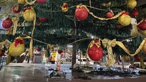 Lee más sobre el artículo “El Grinch” mendocino: un detenido por intentar incendiar un árbol de navidad