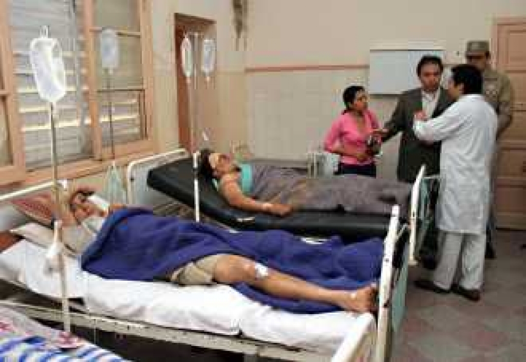 Lee más sobre el artículo La salud, en terapia intensiva: 5 mil clínicas están con respirador y a punto de expirar