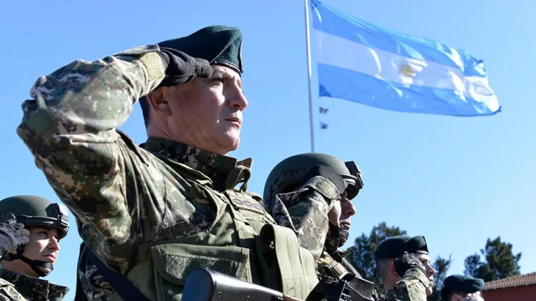 Lee más sobre el artículo Adiós a IOSFA: las fuerzas de seguridad tendrán una nueva obra social “especial para cubrir sus necesidades”