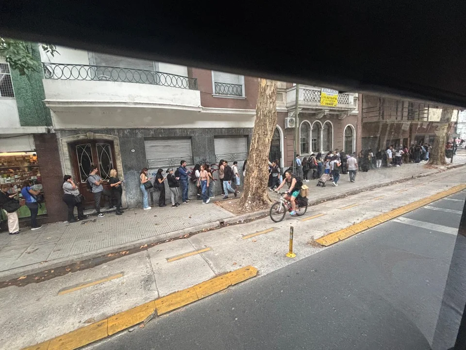 Lee más sobre el artículo Las largas colas por un empleo no aseguran que esté el candidato indicado para el puesto