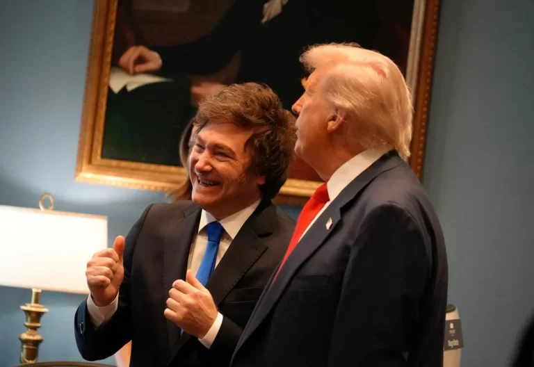 Lee más sobre el artículo Milei volverá a verse este sábado con Donald Trump