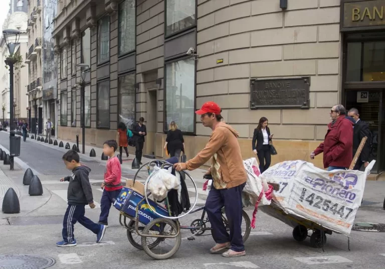 Lee más sobre el artículo https://cmnoticias.com/los-empleos-en-aplicaciones-crecen-y-son-oportunidad-laboral-para-despedidos/