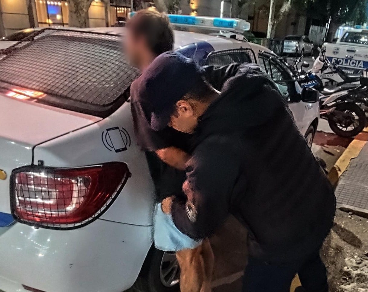 Lee más sobre el artículo Villa Mercedes: la Policía demoró a un sujeto por un hurto en una vivienda