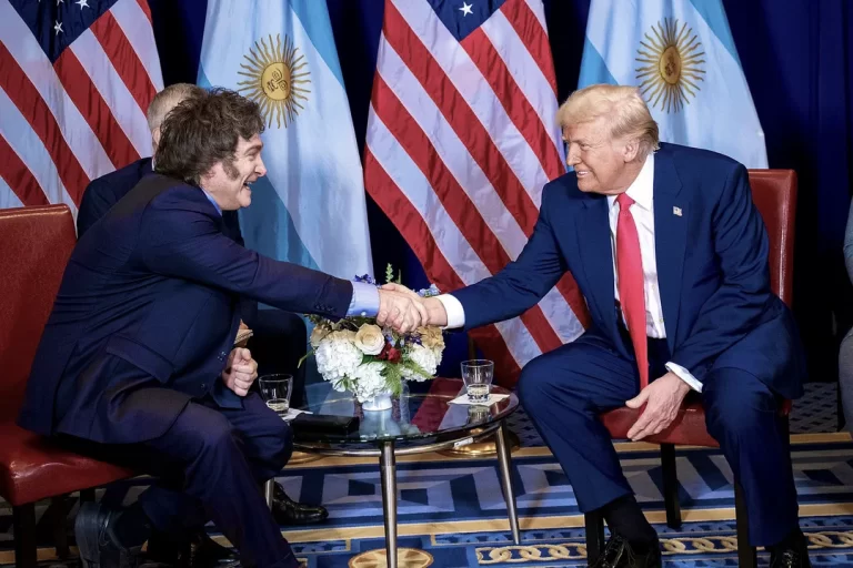 Lee más sobre el artículo Otro guiño de Trump a Milei: subió la calificación de Argentina sobre propiedad intelectual