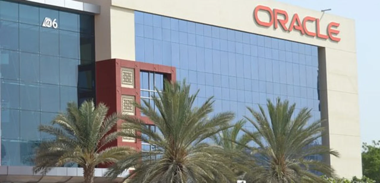 Lee más sobre el artículo Irán declara ataques contra centro de datos de Oracle pero Dubai lo niega