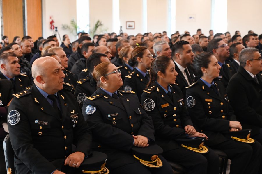 Lee más sobre el artículo San Luis lanzó la especialidad “Ruralidad Segura” y sumó nuevos móviles policiales para zonas rurales