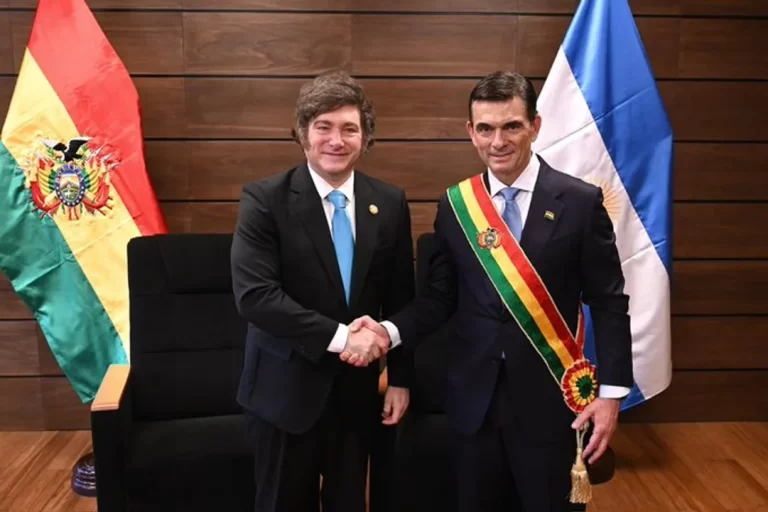Lee más sobre el artículo Argentina envió ayuda humanitaria a Bolivia