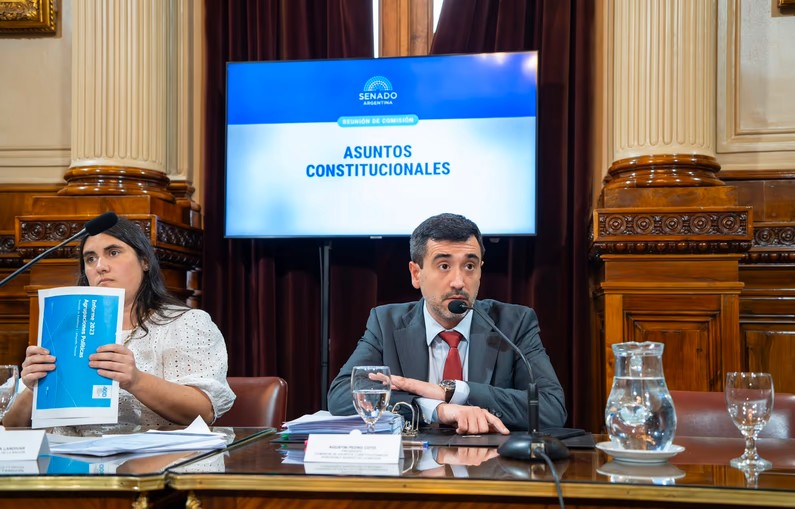 Lee más sobre el artículo Senado busca dictamen para la ‘Ley Hojarasca’ que elimina normas obsoletas y restrictivas