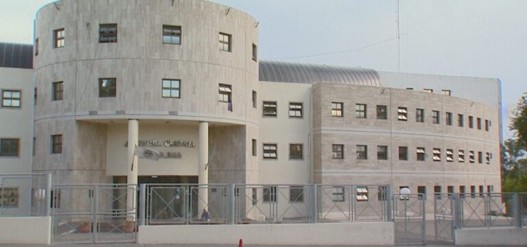 Lee más sobre el artículo Rápida intervención policial salvó la vida de una bebé de siete meses en La Punta