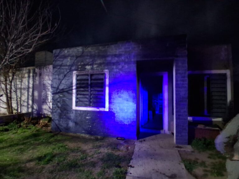 Lee más sobre el artículo Un hombre permanece en estado crítico tras sufrir graves quemaduras en un presunto hecho de violencia en Villa Mercedes