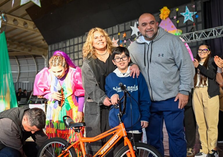 Lee más sobre el artículo Más de 15 mil personas participaron de una gran fiesta por el Día del Niño