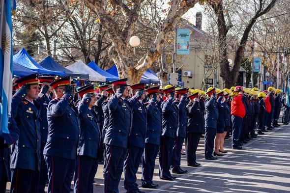 Lee más sobre el artículo Villa Mercedes celebró los 65 años de los Bomberos Voluntarios “El Fortín”