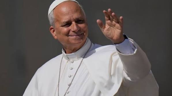 Lee más sobre el artículo El papa León XIV visitará Argentina en noviembre: qué ciudades recorrerá