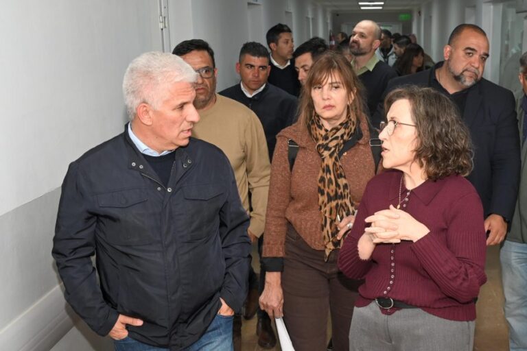Lee más sobre el artículo Poggi destinó más de $3.465 millones para equipar el Hospital Juan Domingo Perón